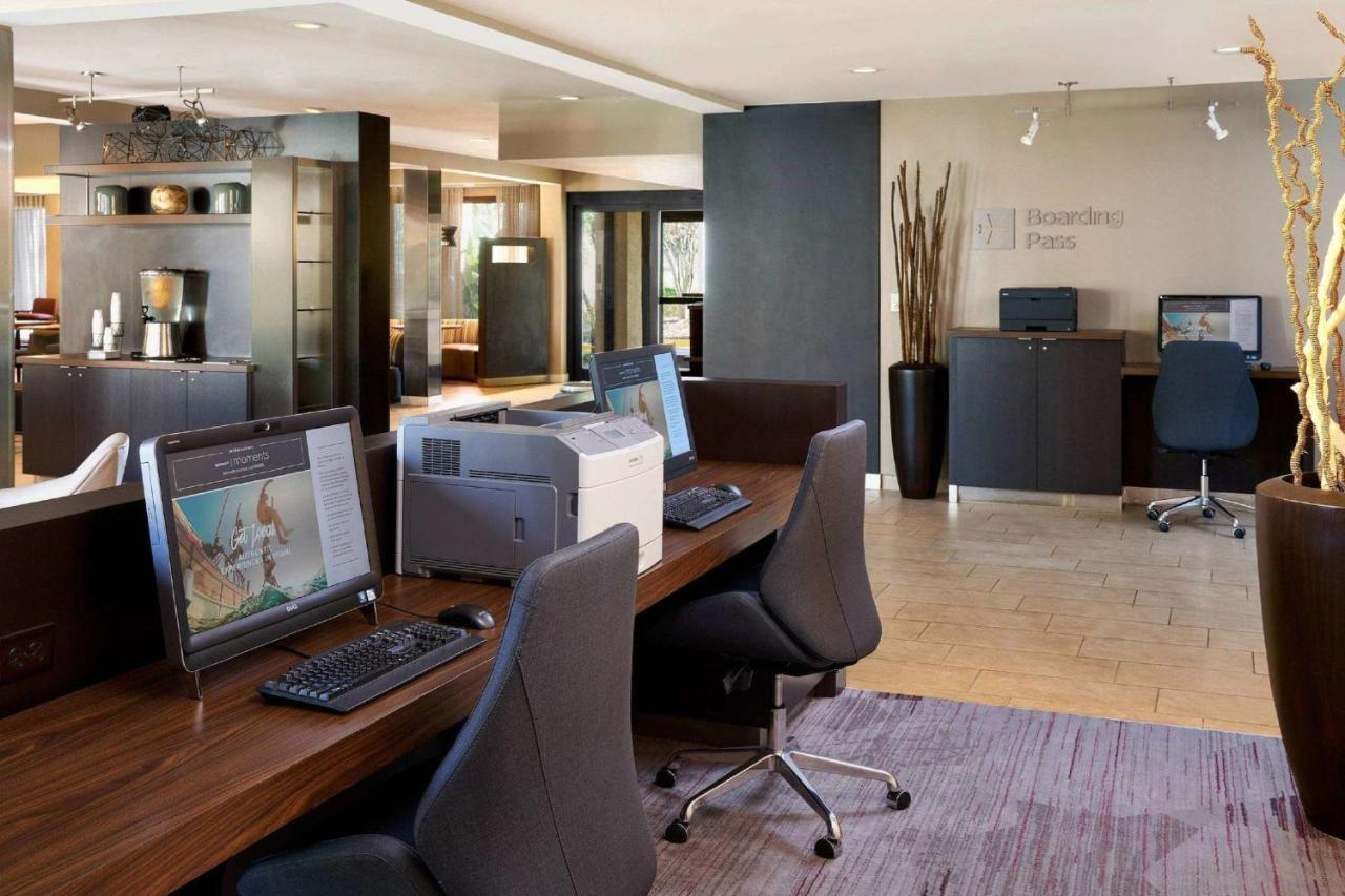 Sonesta Select Miami Lakes Exteriör bild